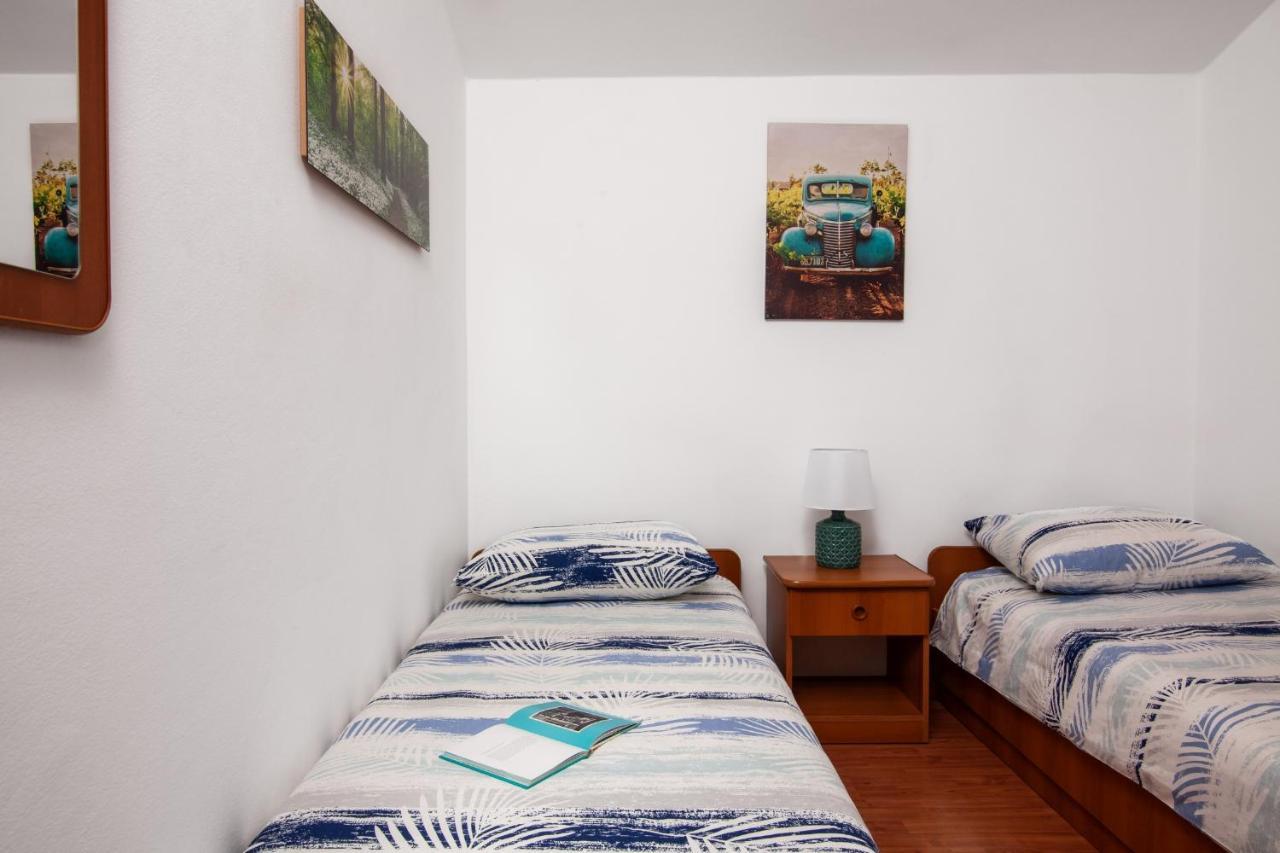 Apartman Tanja Fažana Eksteriør billede